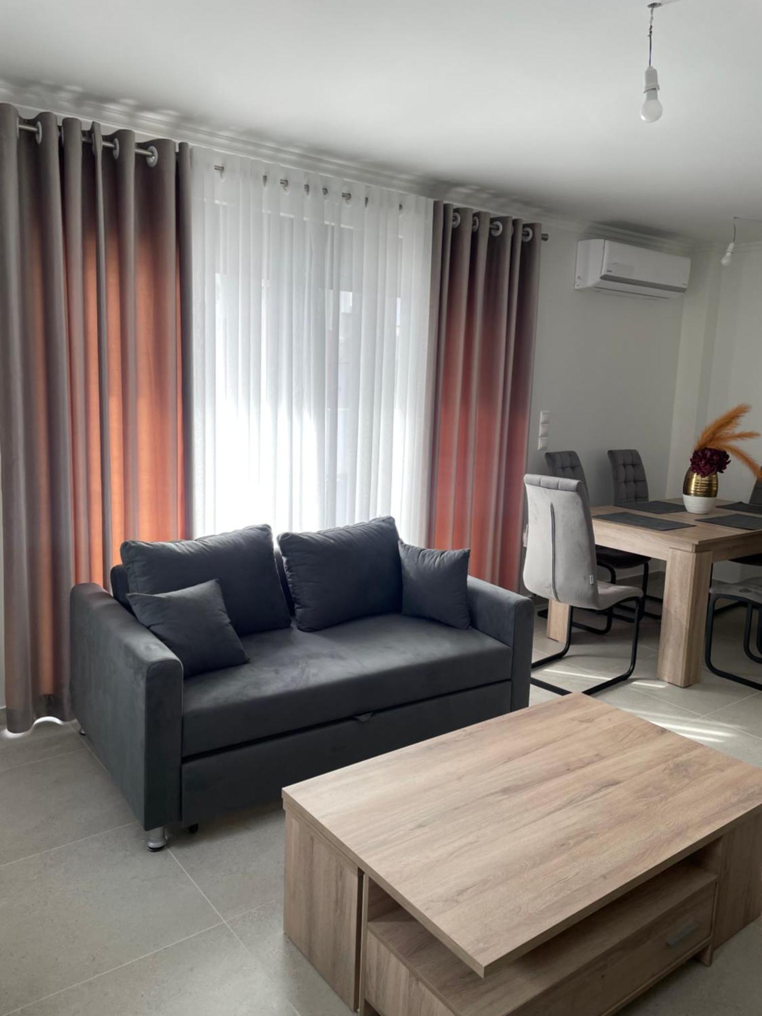 Apartment Away From Artemida (Attica)